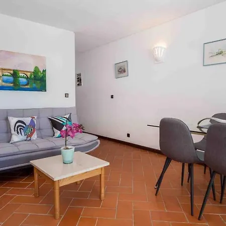 Beach Aparment With Wonderful Seaviews And Pool Apartment *