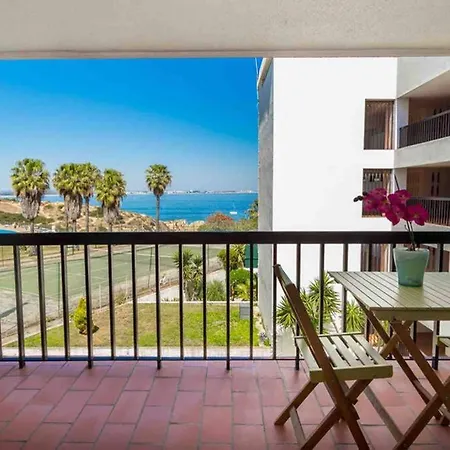 Beach Aparment With Wonderful Seaviews And Pool