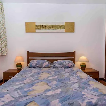Daire Beach Aparment With Wonderful Seaviews And Pool